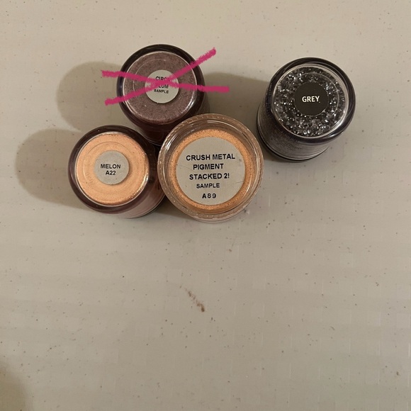 MAC Cosmetics Pigments and Glitter - Full Size - Picture 2 of 2